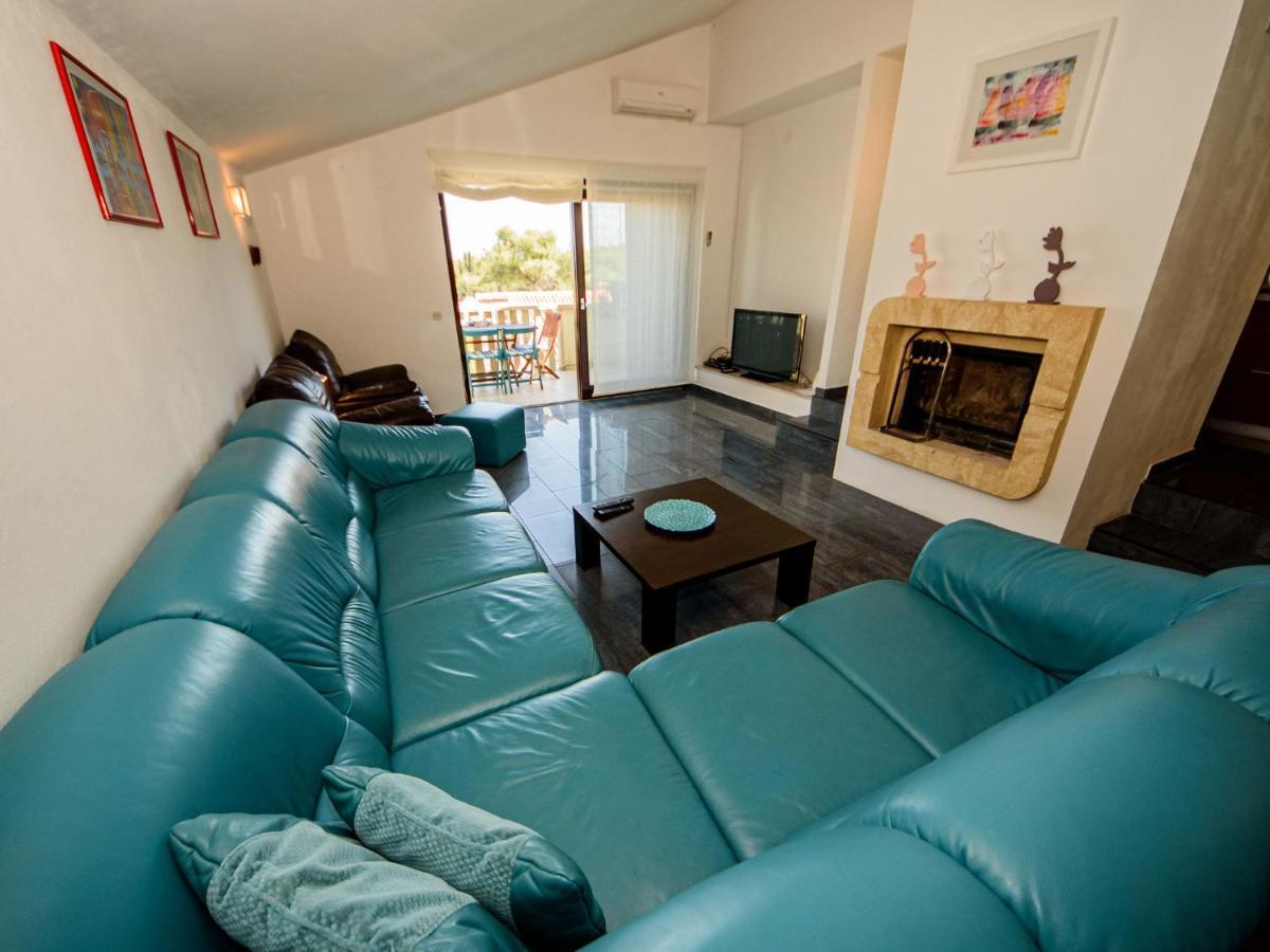 Holiday Home Silvija By Interhome Supetar Exterior foto